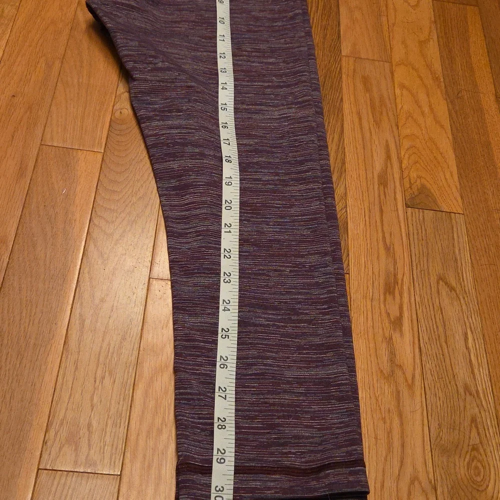 Lululemon Wunder Under High Rise 21" Inseam Leggings Size 6 Pink Purple Striped - Picture 8 of 9
